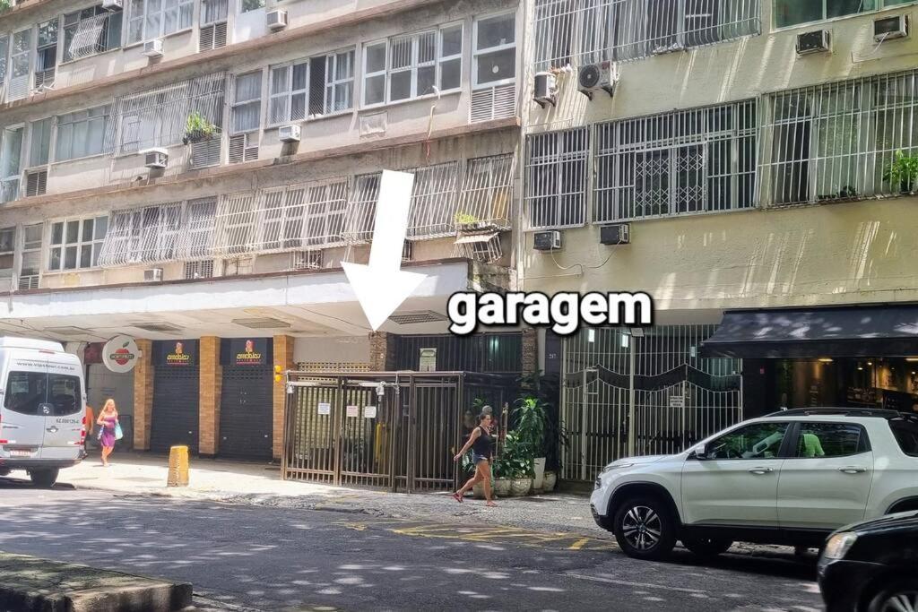 Apartamento Novo, Garagem E Vista Mar Copacabana Rio de Janeiro